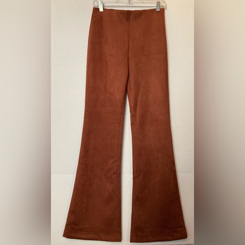 Philosophy Republic 🟣​ EUC Size Medium Faux Suede Bell Bottom Pants